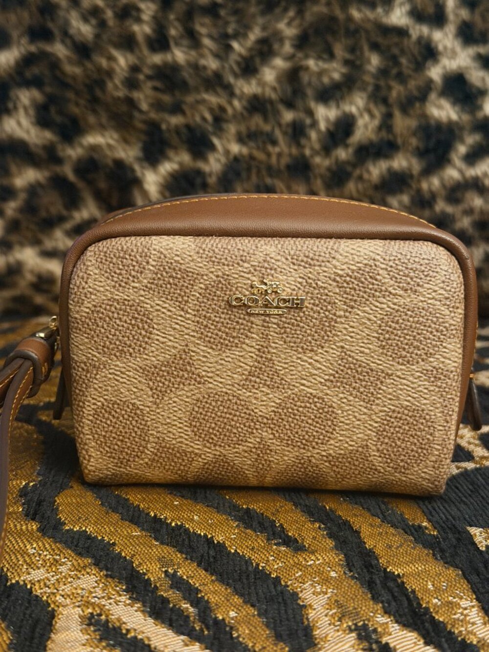 Coach 3 pc bundle Brown Signature Rowan, make up case, & wallet EXCELLENT - Picture 10 of 15